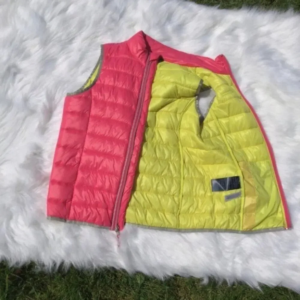 Tommy Hilfiger Pink and Yellow Puffer Vest Size Juniors Large L Winter Girl